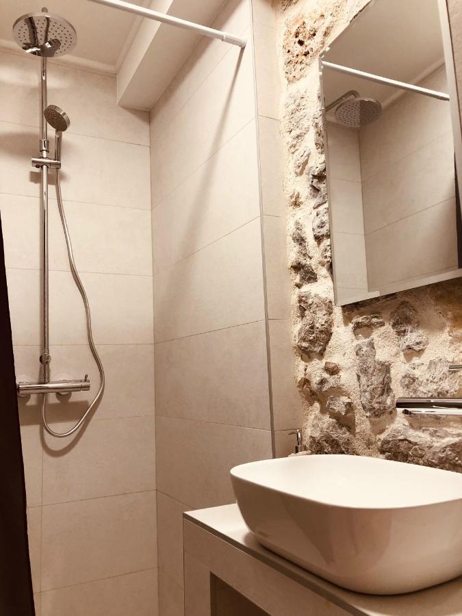 Guesthouse Giraffe Donja Lastva Exterior foto